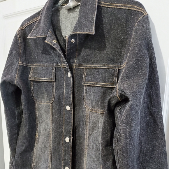 Jacket - Picture 3 of 8